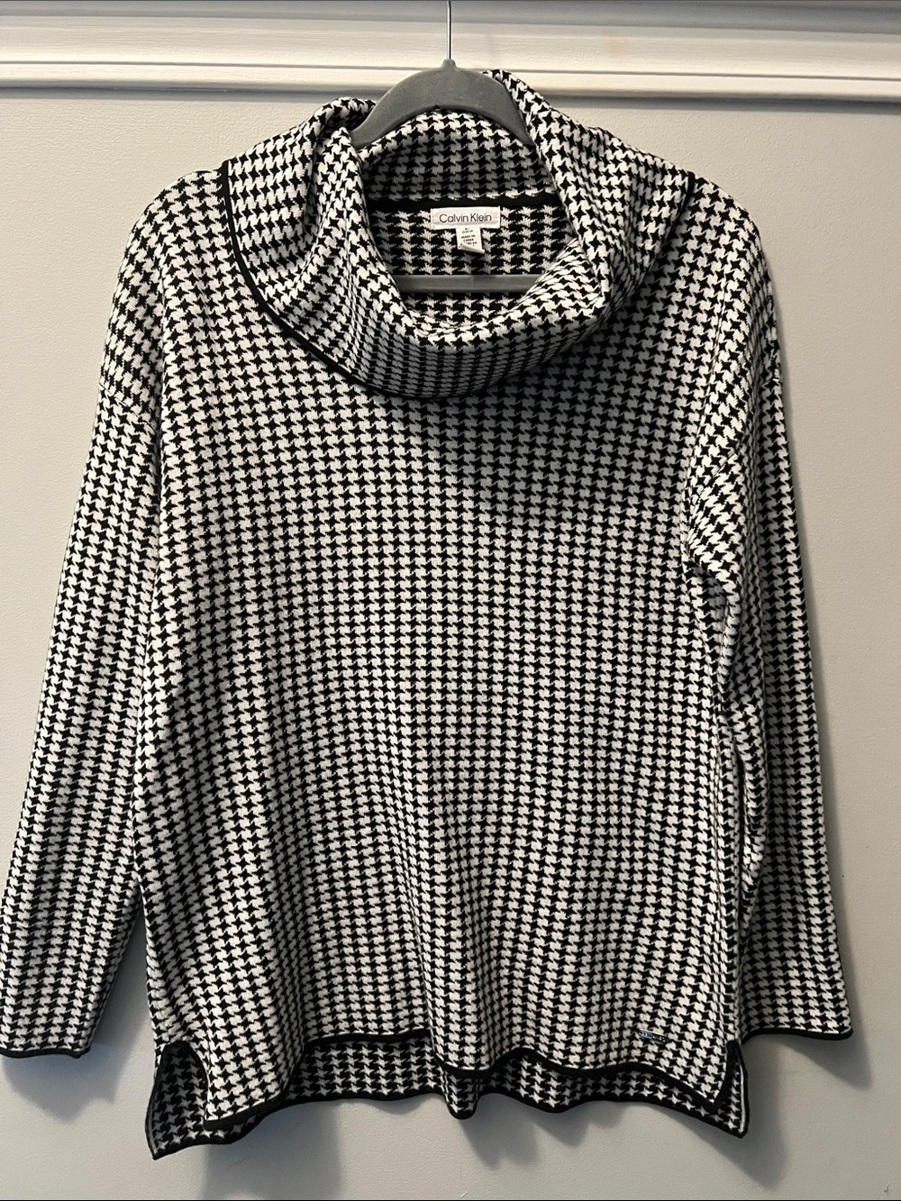 Calvin Klein Black & White Houndstooth Cowl Neck Sweater